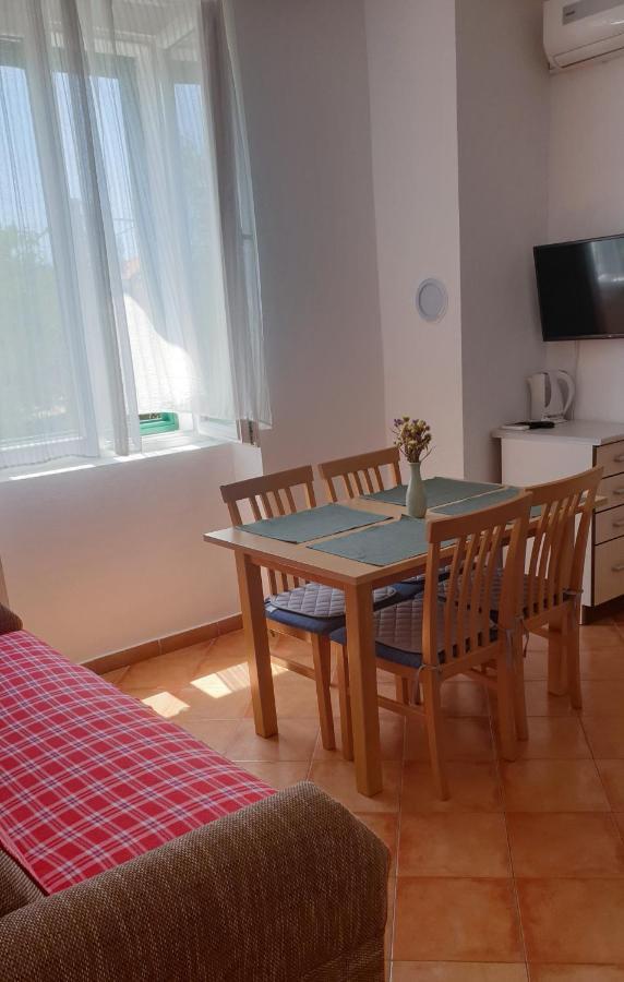 Apartmani Paron Sime Seline Exterior photo